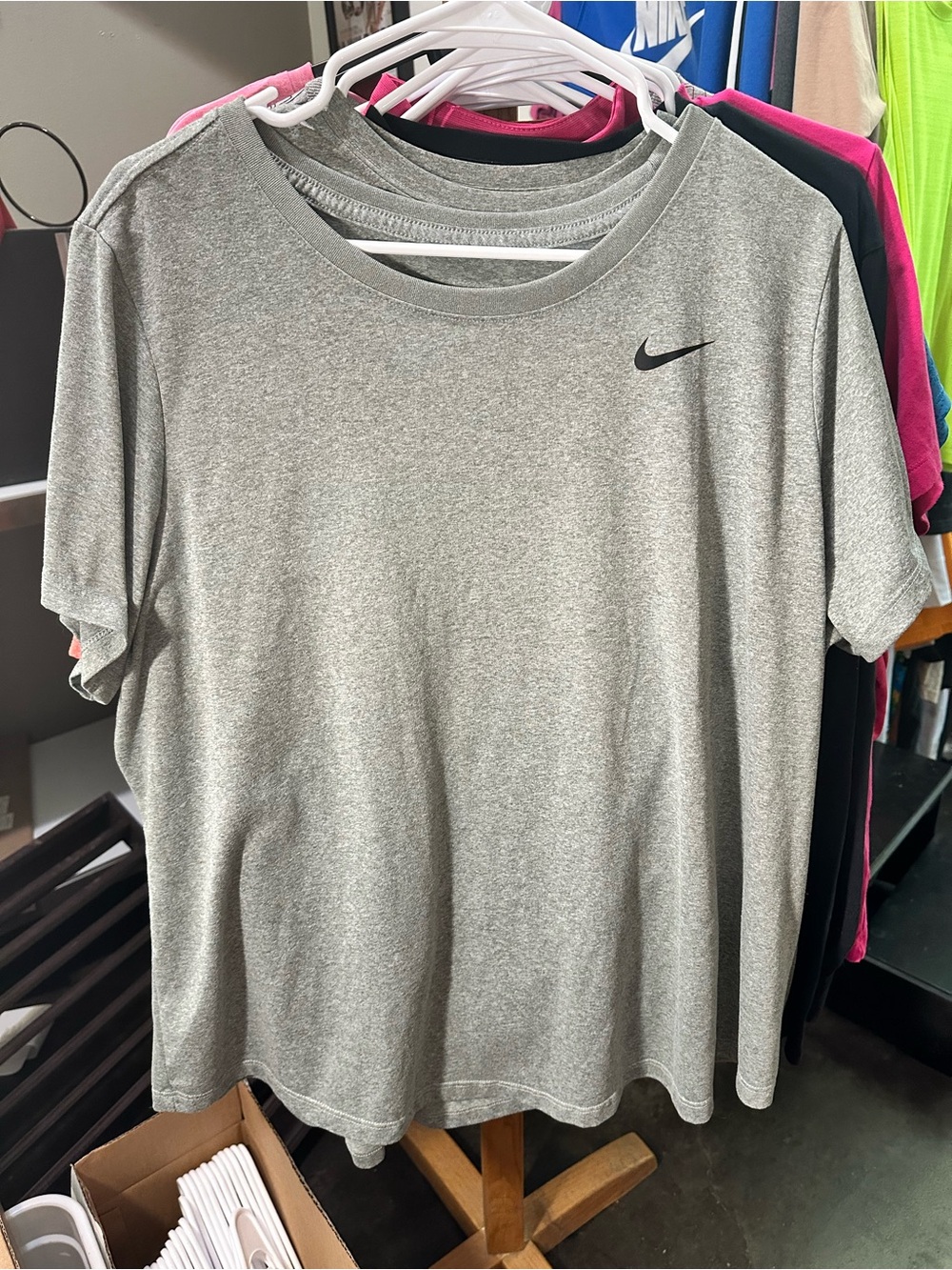 Nike Legend Dri-FIT Heather Gray Performance T-Shirt